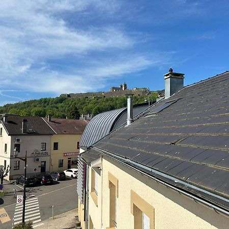 Au Coeur De Montmedy Bed & Breakfast Eksteriør bilde