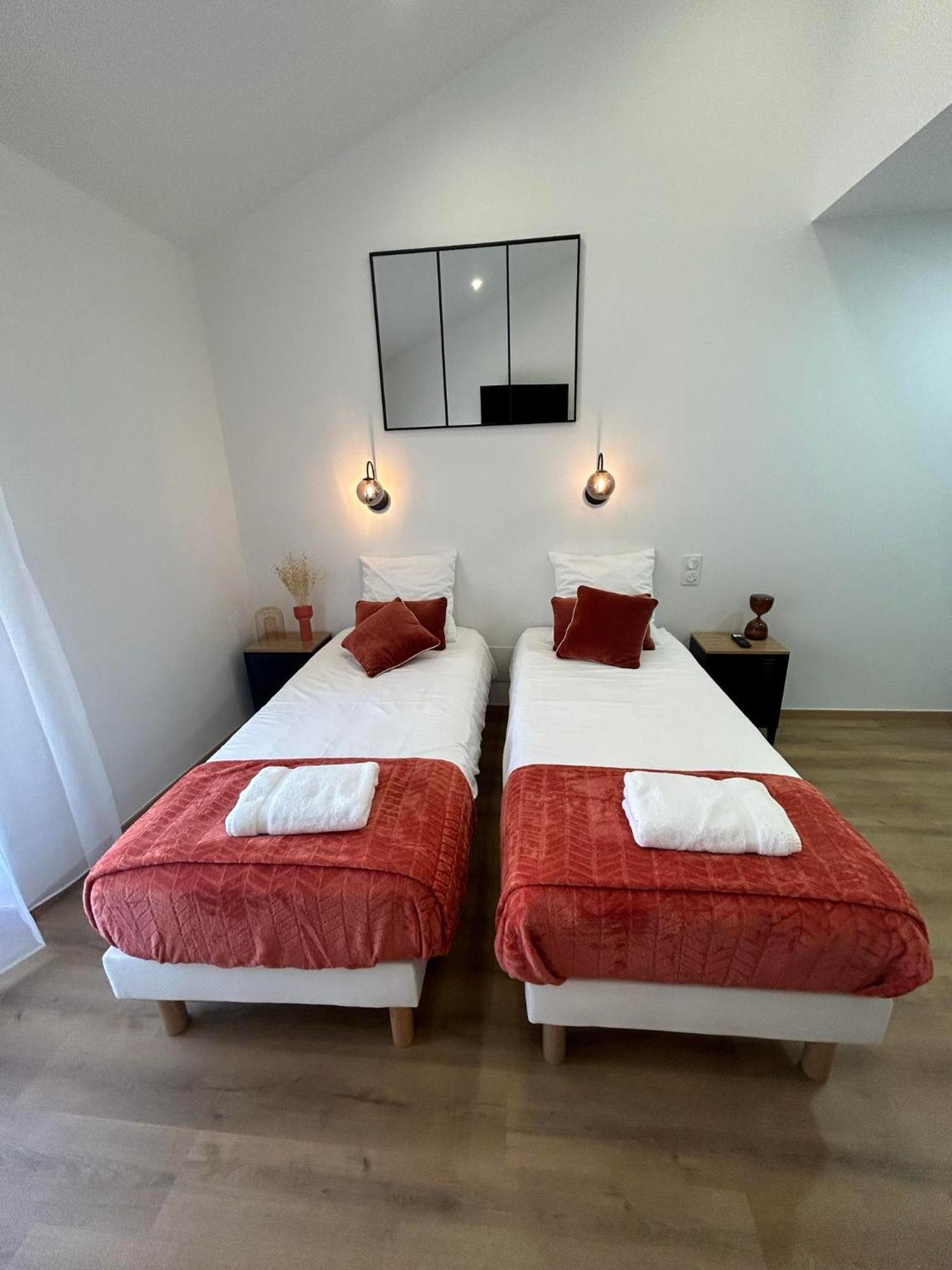 Au Coeur De Montmedy Bed & Breakfast Eksteriør bilde